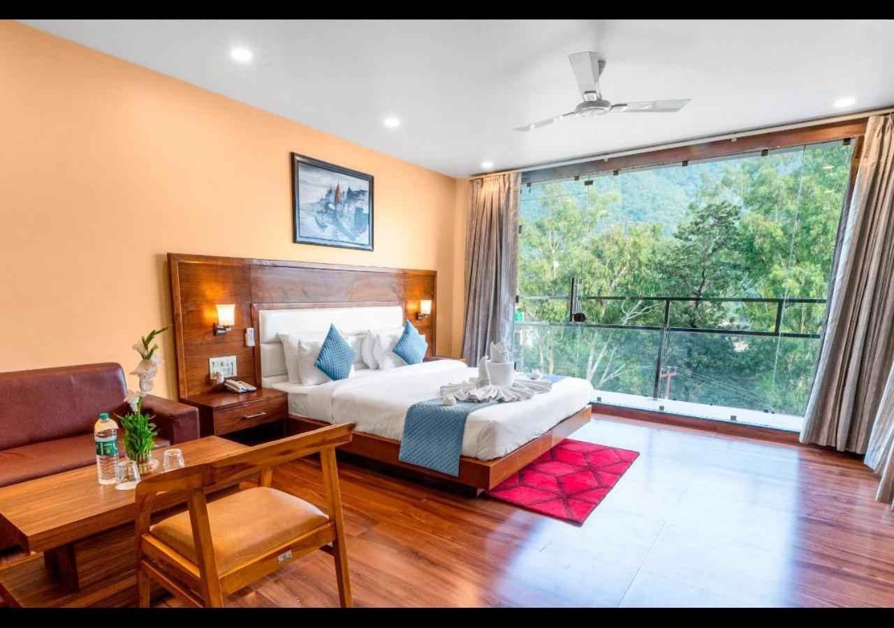 Hotel Divine Lakshmi Ganga Rishīkesh Exterior foto